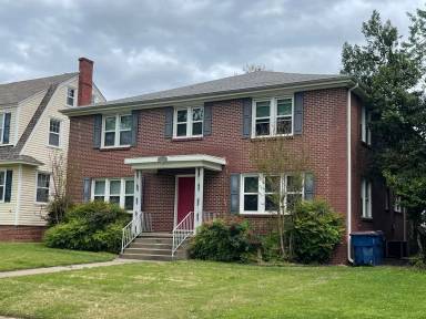 Main picture of 917 S 24th St