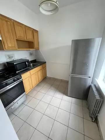 Main picture of 349 Walnut St