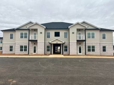 Main picture of 320 Hillview Mills Blvd