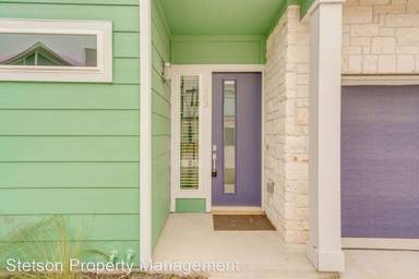 Main picture of 8922 Menchaca Rd