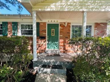 Main picture of 4508 Hawk Ct