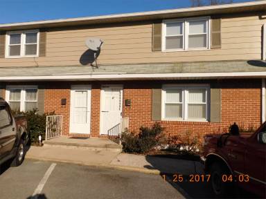 Main picture of 611 Lincoln Way West - Unit E
