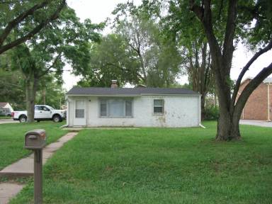 Main picture of 2901 Washington St