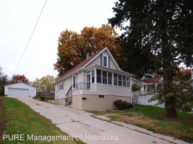 Main picture of 4406 S 38th St