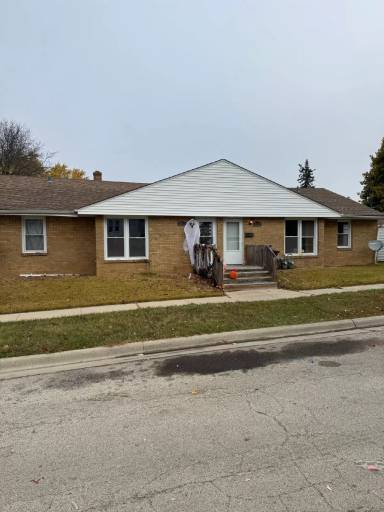 Main picture of 2606 13th Ave
