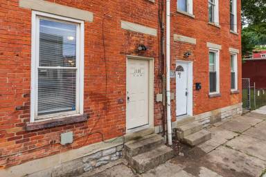 Main picture of 2131 Staebler St