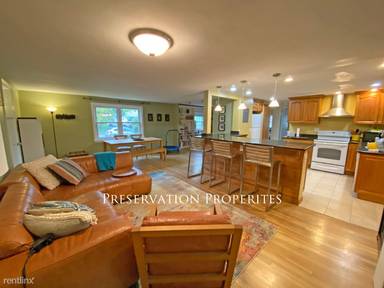 Main picture of 25 Myerson Ln