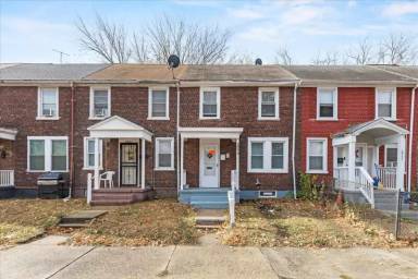 Main picture of 2959 E Octagon Rd