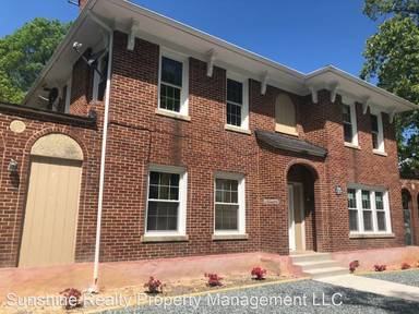 Main picture of 120 N Ireland St