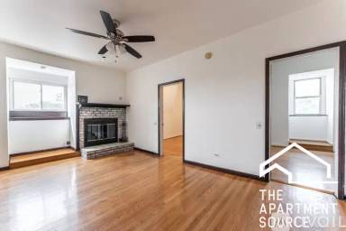 Main picture of 1759 W Superior St