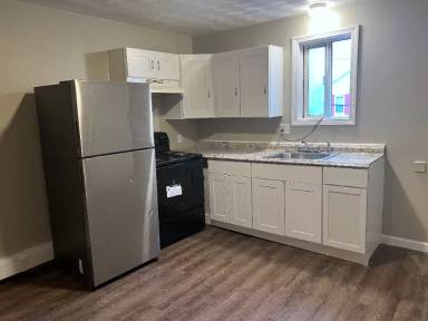 Main picture of 136 Park St