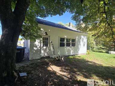 Main picture of 5408 Main St