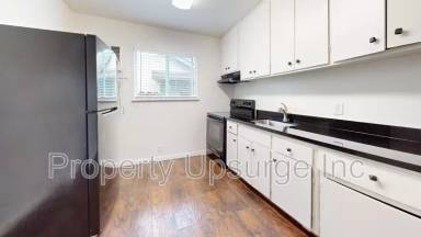 Main picture of 1558 Bridge St