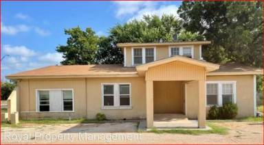 Main picture of 217 S Mockingbird Ln