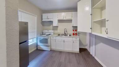 Main picture of 1815 Isabella St