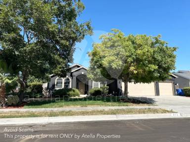 Main picture of 912 Apple Ave