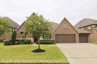 Main picture of 3102 Seneca Landing Ln