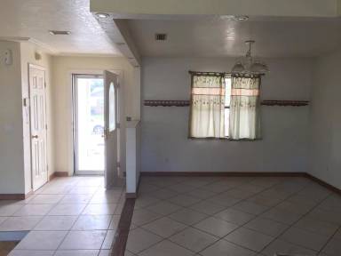 Main picture of 940 Grant Rd