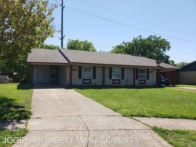 Main picture of 1710 Frances Dr