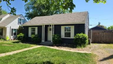 Main picture of 827 Palm St