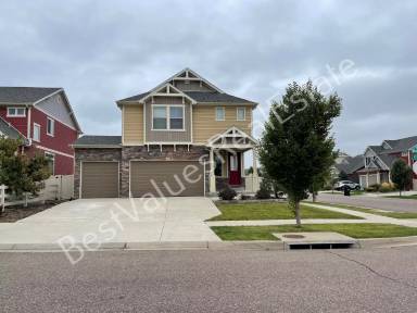 Main picture of 4554 Walden St