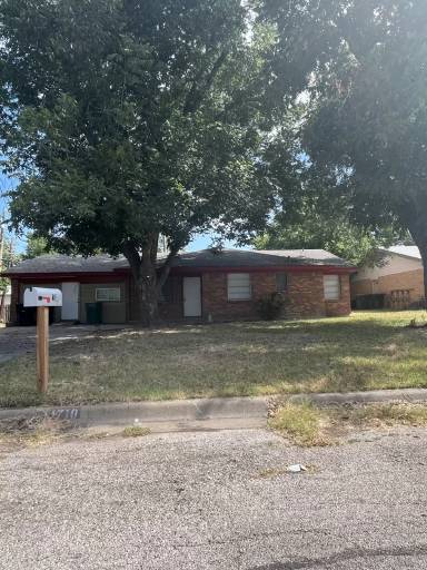 Main picture of 1710 Avalon Rd