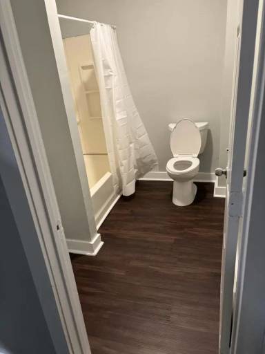 Main picture of 463 Orchard St