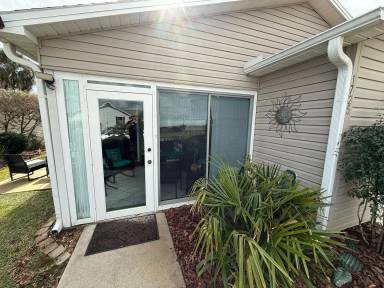 Main picture of 1725 Simpsonville Ln