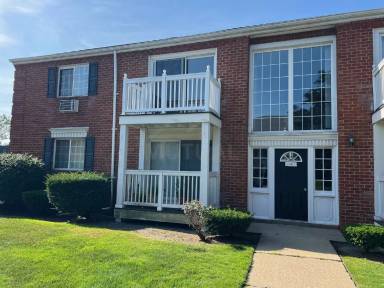 Main picture of 2440 Parmenter Blvd