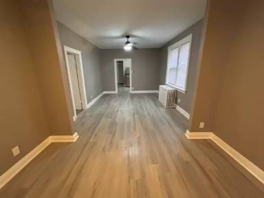 Main picture of 1341 Marshall St