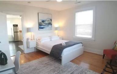 Main picture of 3541 Fort Ave