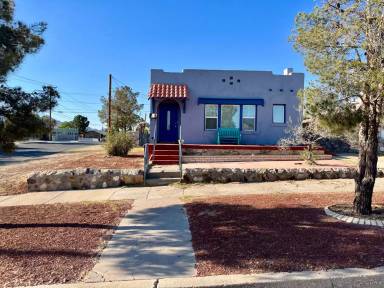 Main picture of 4401 Chester Ave