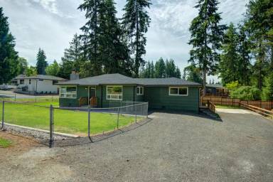 Main picture of 8824 232nd Pl SW