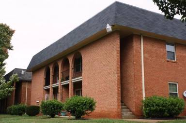 Main picture of 1216 Moseley Dr