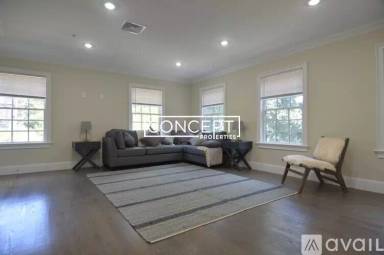 Main picture of 56 Cedar St