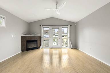 Main picture of 923 SE 34th Ave