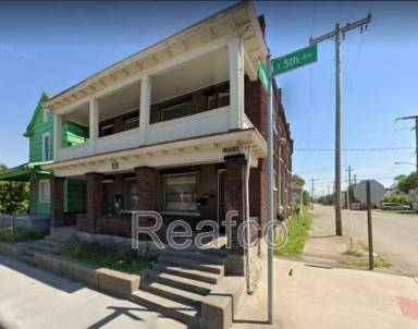 Main picture of 671 E 5th Ave