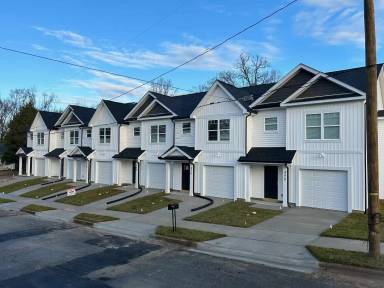 Main picture of 440 W F St