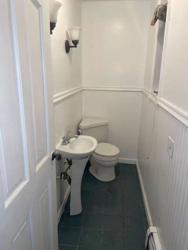 Main picture of 38 Highland Ave