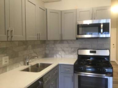 Main picture of 1714 N Ashland Ave