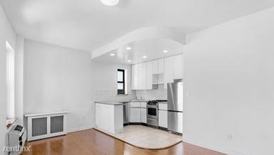 Main picture of 425 East 74th St