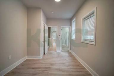 Main picture of 2822 N Taney St