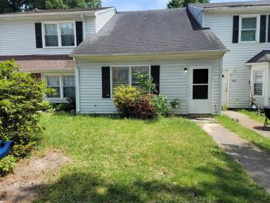 Main picture of 709 Goose Creek Ct