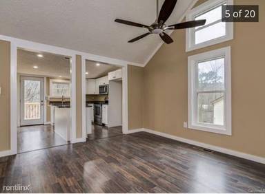 Main picture of 335 Old Toll Cir