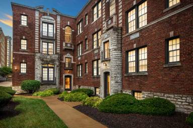 Main picture of 6220 Northwood Ave