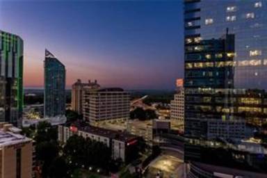 Main picture of Realm Condominiums