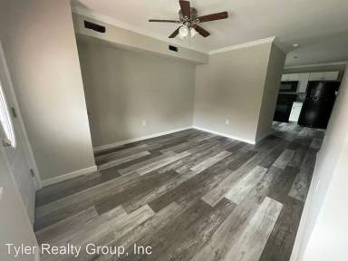Main picture of 454 Harding St