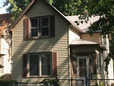 Main picture of 451 Charles Ave
