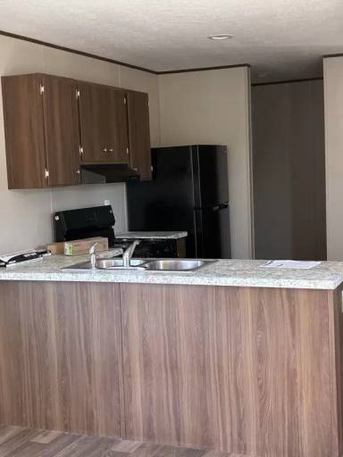 Main picture of 125 Weaver Cir