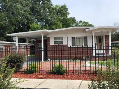 Main picture of 2509 W 23rd St